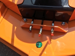 piatto tosaerba per trattore agricolo a 3 lame per parchi e prati erbosi mod dm 150