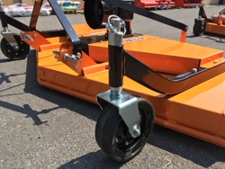 piatto rasaerba a 3 lame per trattore agricolo 1 8m di taglio effetto mulching dm 180