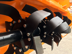 zappatrice serie pesante per trattori gommati o cingolati 135cm di lavoro utile mod dfh 135