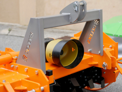 zappatrice serie pesante per trattori gommati o cingolati 135cm di lavoro utile mod dfh 135