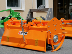 fresa agricola per trattore serie pesante larghezza di lavoro utile 150cm zappe a elica mod dfh 150