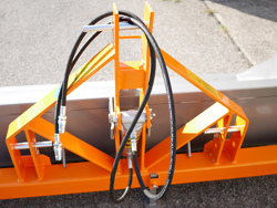 pala idraulica per trattore con benna rinforzata da 180cm e attacco 3 punti mod pri 180 h