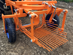 scavapatate e tuberi per trattore ranca patate mod dpt 120