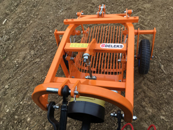 scavapatate e tuberi per trattore ranca patate mod dpt 120