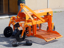 scava patate e tuberi per trattore scarico laterale mod dpt 150