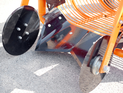 scava patate e tuberi per trattore scarico laterale mod dpt 150