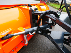 sgombraneve frontale attacco a piastra per trattore o camion mod ssh 04 3 0 a