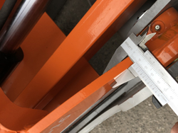 pinza per tronchi della legna da 20qli su miniescavatore o caricaletame mod dk 16