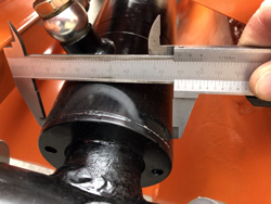 pinza per tronchi della legna da 20qli su miniescavatore o caricaletame mod dk 16