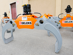 pinza forestale da 20qli per legna con rotore flangiato per attacco rapido mod dk 16 gr 55ff