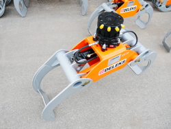 pinza forestale da 20qli per legna con rotore flangiato per attacco rapido mod dk 16 gr 55ff