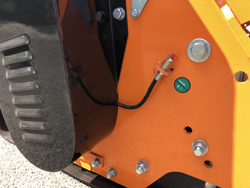 trinciatrice serie pesante spostabile universale a mazze per trattore toro 240