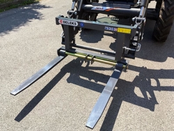 forca porta bancali per trattore agricolo d 700 e
