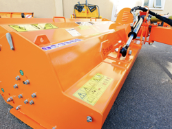 trincia argini per trattore serie pesante 140cm di taglio moltiplicatore esterno mod alce 140