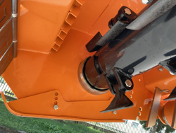 trinciatrice serie pesante spostabile universale a mazze per trattore toro 200