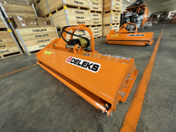 trinciatrice a spostamento idraulico per trattrici da frutteto mod jaguar 170