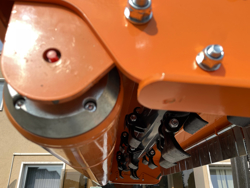 trinciatrice a mazze con spostamento idraulico per trattrice mod grizzly 180