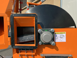 biotrituratore a scoppio con motore honda produzione di cippato mod dk 900 honda