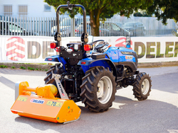 trinciaerba a mazze per trattore tipo carraro 120cm di taglio trincia erba e sarmenti lince 120