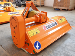 trinciaerba a mazze per trattore tipo carraro 120cm di taglio trincia erba e sarmenti lince 120