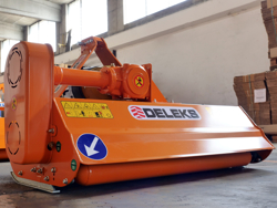 trinciatrice per trattore gommato o cingolato per erba e sarmenti taglio utile 165cm a mazze lince 165