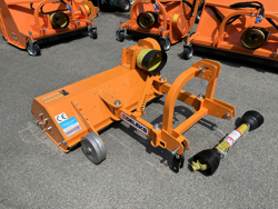 trinciaerba a mazze per trattore tipo carraro 120cm di taglio trincia erba e sarmenti lince 120 lateral