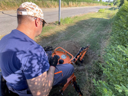 retroescavatore portato con benna per trattore agricolo mod drs 1000