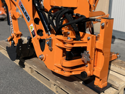 retroescavatore portato con benna per trattore agricolo mod drs 1000t