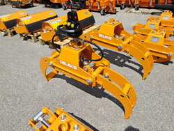 pinza oleodimanica da 4qli per legna con rotore 360 per miniescavatore mod dk 10h gr 10