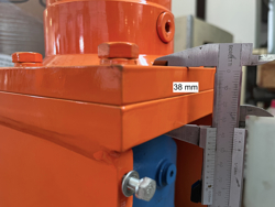 spaccalegna conico per miniescavatore lsp12