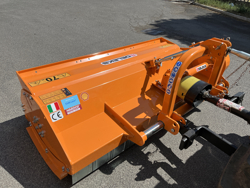 trinciasarmenti a mazze spostabile per trattore da vigneto mod gepard 190