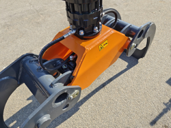 pinza per legna da 25qli con rotore flangiato per escavatore mod dk 18 gr 100f