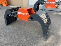 pinza selezionatrice per miniescavatori gru o caricaletame mod dkp 10