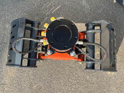 pinza selezionatrice per miniescavatori gru o caricaletame mod dkp 10