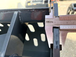 pinza selezionatrice per miniescavatori gru o caricaletame mod dkp 15