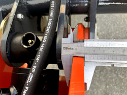 pinza selezionatrice per miniescavatori gru o caricaletame mod dkp 15