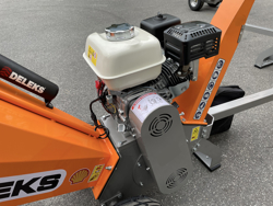 biotrituratore a scoppio professionale per la produzione di cippato mod dk 500 honda