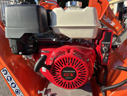 biotrituratore a scoppio con motore honda produzione di cippato mod dk 800 honda