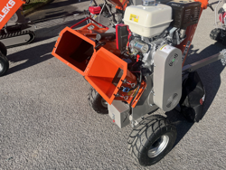 biotrituratore a scoppio con motore honda produzione di cippato mod dk 800 honda