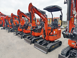 miniescavatore compatto m80