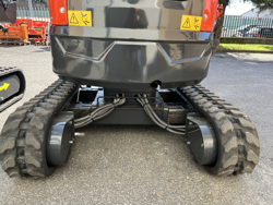 miniescavatore compatto m120