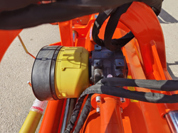 trinciatrice a mazze con spostamento idraulico per trattrice mod cervo 220