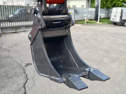 miniescavatore compatto motore kubota s100a