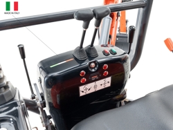 miniescavatore compatto motore kubota s100