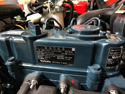 miniescavatore compatto motore kubota s100