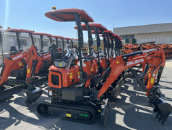 miniescavatore compatto m120