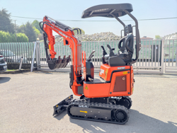 miniescavatore compatto e110